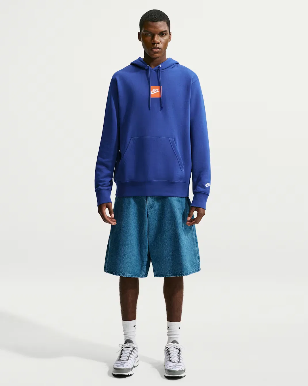 Мужская толстовка с капюшоном из французского махрового трикотажа Nike Club, Deep Royal Blue/Deep Royal Blue/White — фото 4