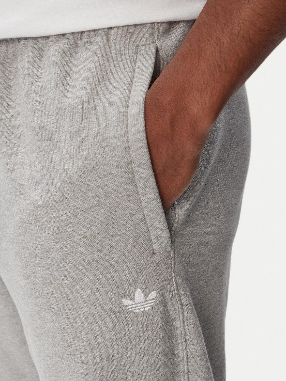 Мужские спортивные штаны стандартного кроя Trefoil Essentials French Terry Adidas, серый — фото 4