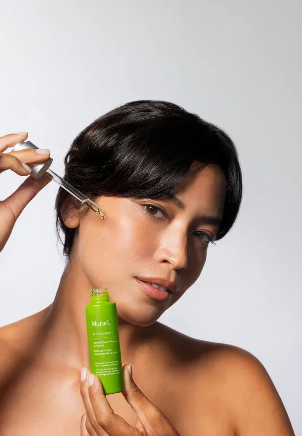 Масло для лица с ретинолом Retinol Youth Renewal Oil Drops Murad 30 мл — фото 3