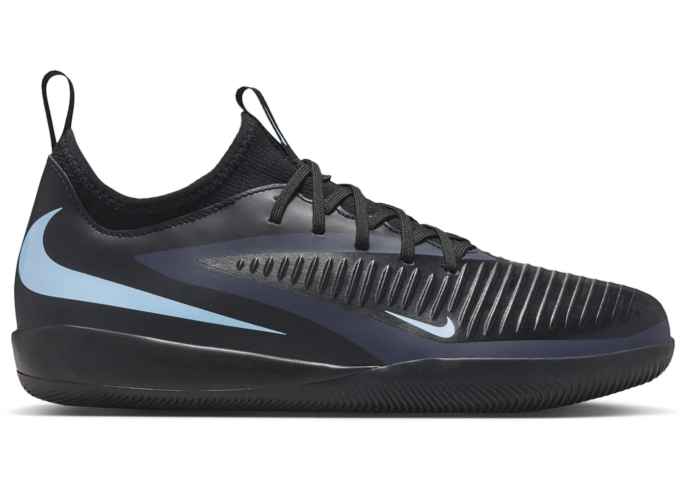 Детские кроссовки для активного отдыха Nike Phantom 6 Low Academy IC Shadow Pack Nike, Black/Black