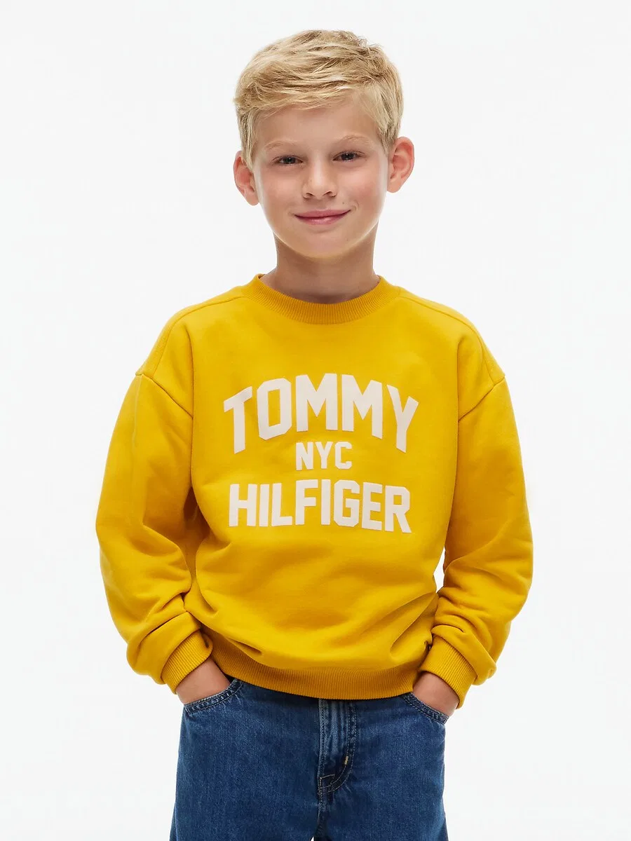 Толстовка TOMMY HILFIGER 'BRAND LOVE' желтого цвета — фото 2