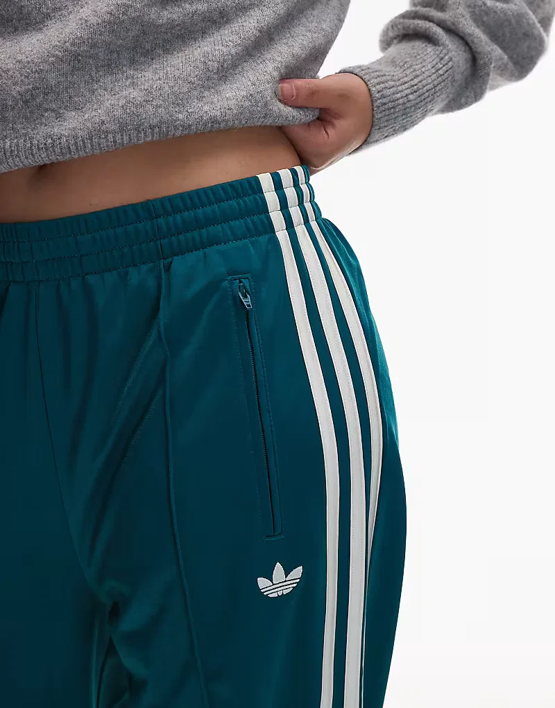 Свободные спортивные брюки Adidas Originals Firebird зелено-белого — фото 4