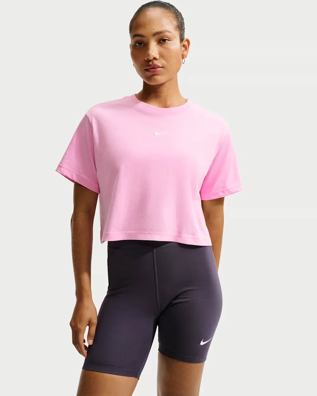 Женская свободная укороченная футболка с коротким рукавом Nike Sportswear Classic, Pink Rise/Sail