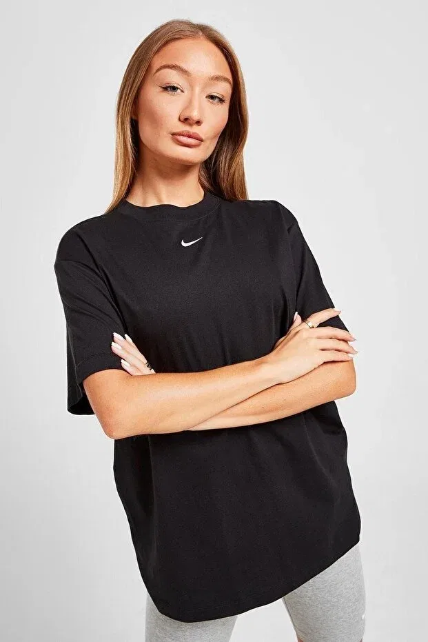 Женская футболка с вышивкой Sportswear Oversized T-Shirt Unisex Black T-Shirt with Embroidery Swoos Nike, Black — фото 3