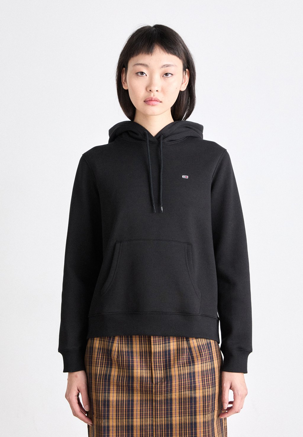

Толстовка с капюшоном FLAG HOODIE Tommy Jeans, черный