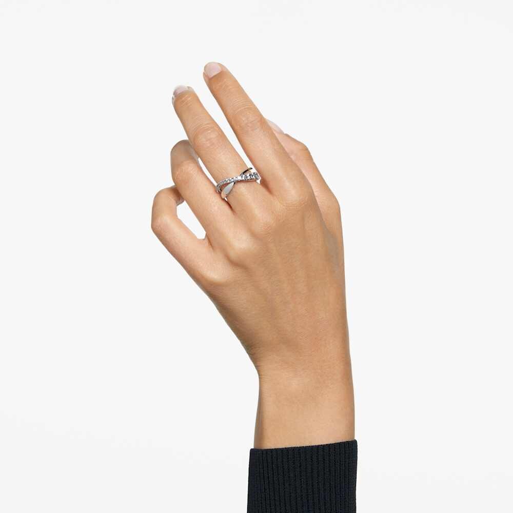 

Кольцо гиперболы Swarovski
