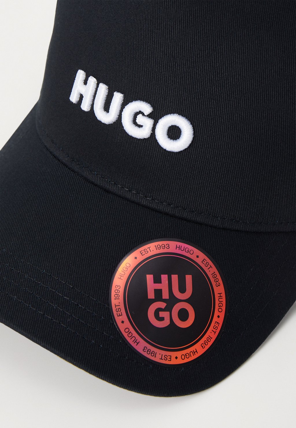 

Бейсболка HUGO, черный