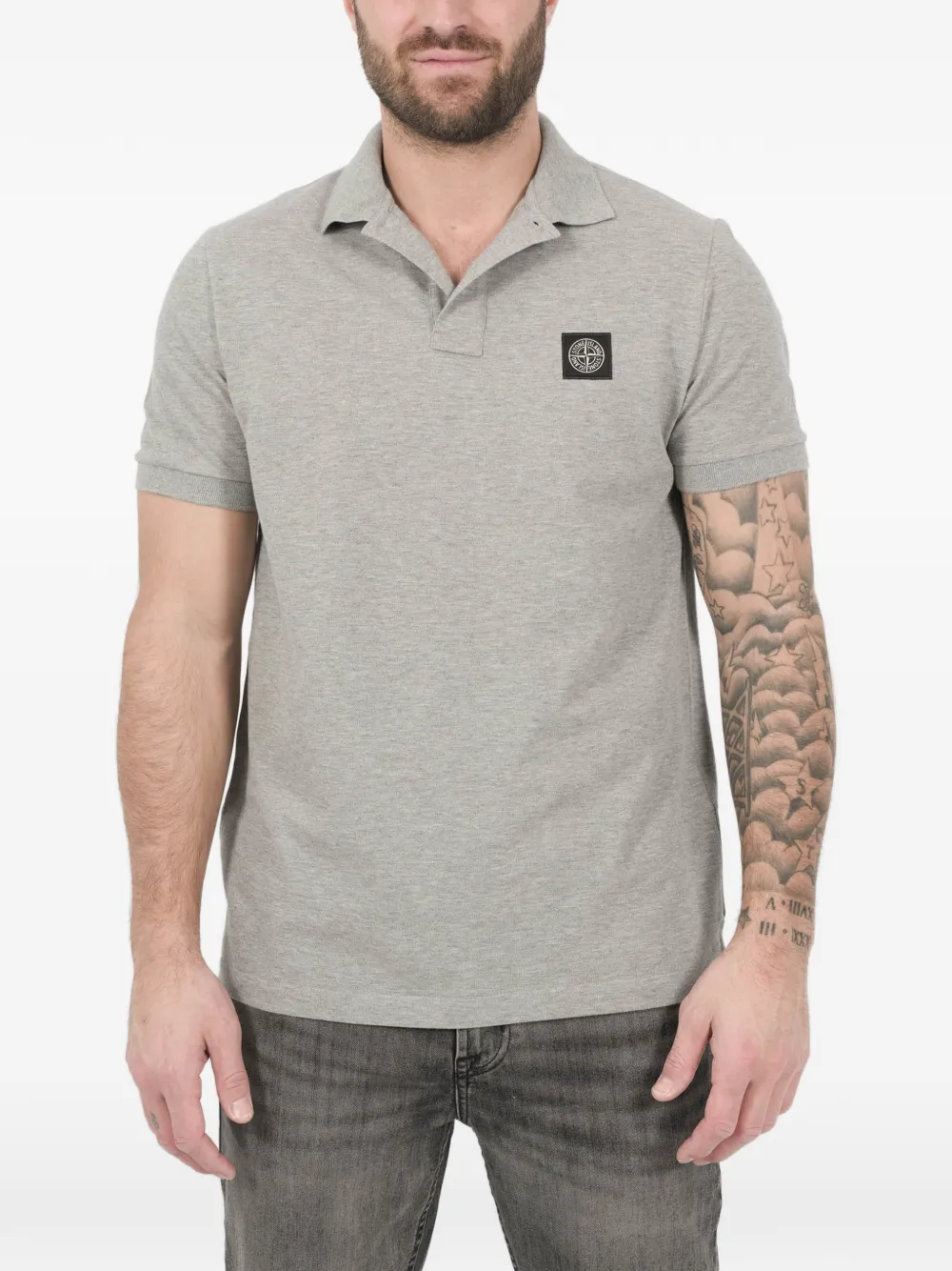 

Рубашка поло с нашивкой-логотипом Stone Island, серый