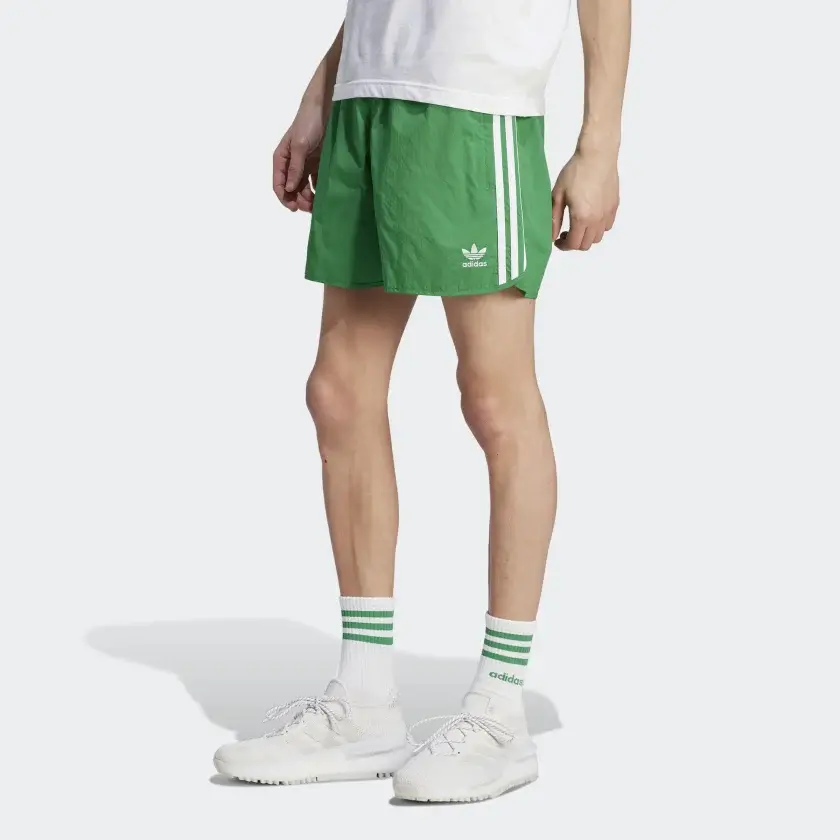 ADICOLOR Повседневные шорты мужские зеленые Adidas Originals, зеленый — фото 2