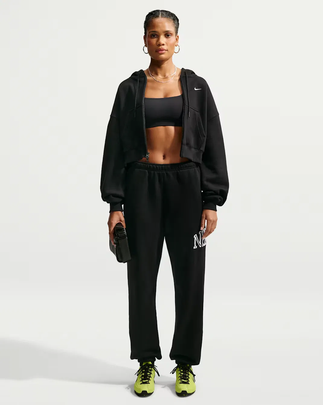Женская укороченная толстовка оверсайз на молнии Nike Studio Fleece Medium Weight, Total Black/Sail — фото 4