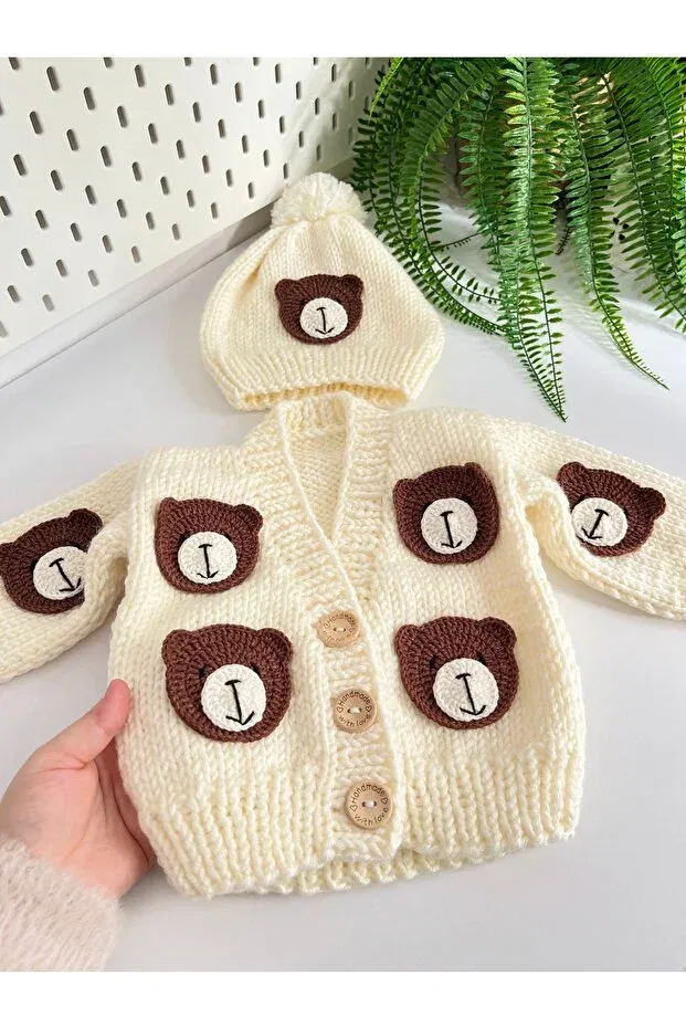 Детский кардиган с вязаным узором Teddy bear cardigan and beanie Alis Baby Collection, Ecru