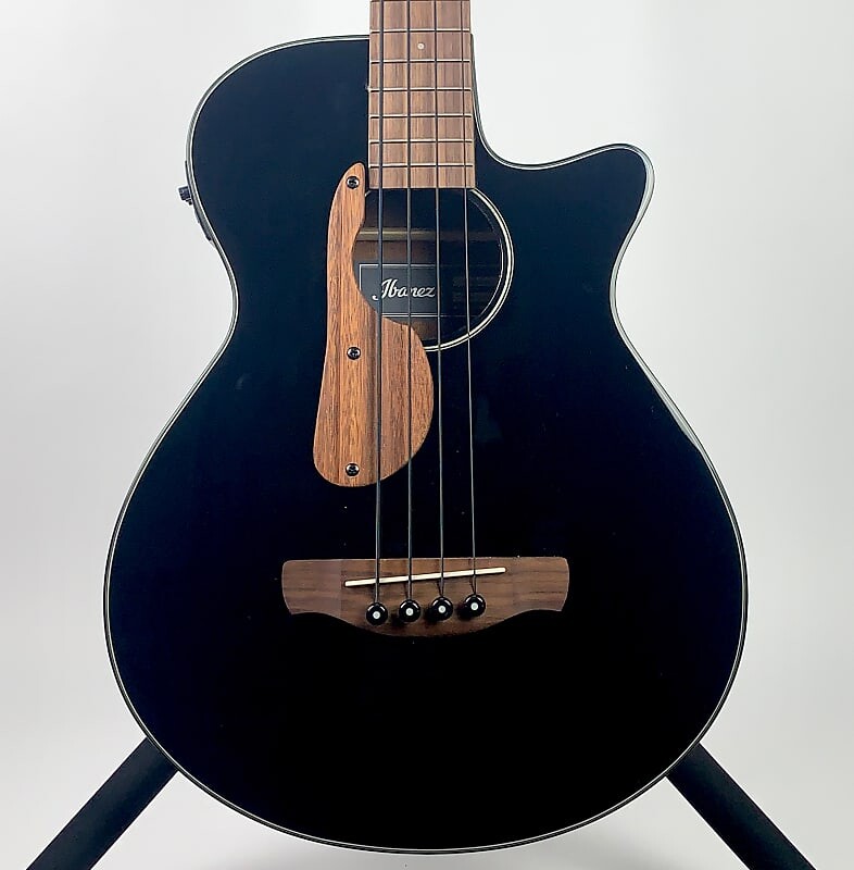 

Ibanez AEGB24E-BKH Acoustic Bass Черный