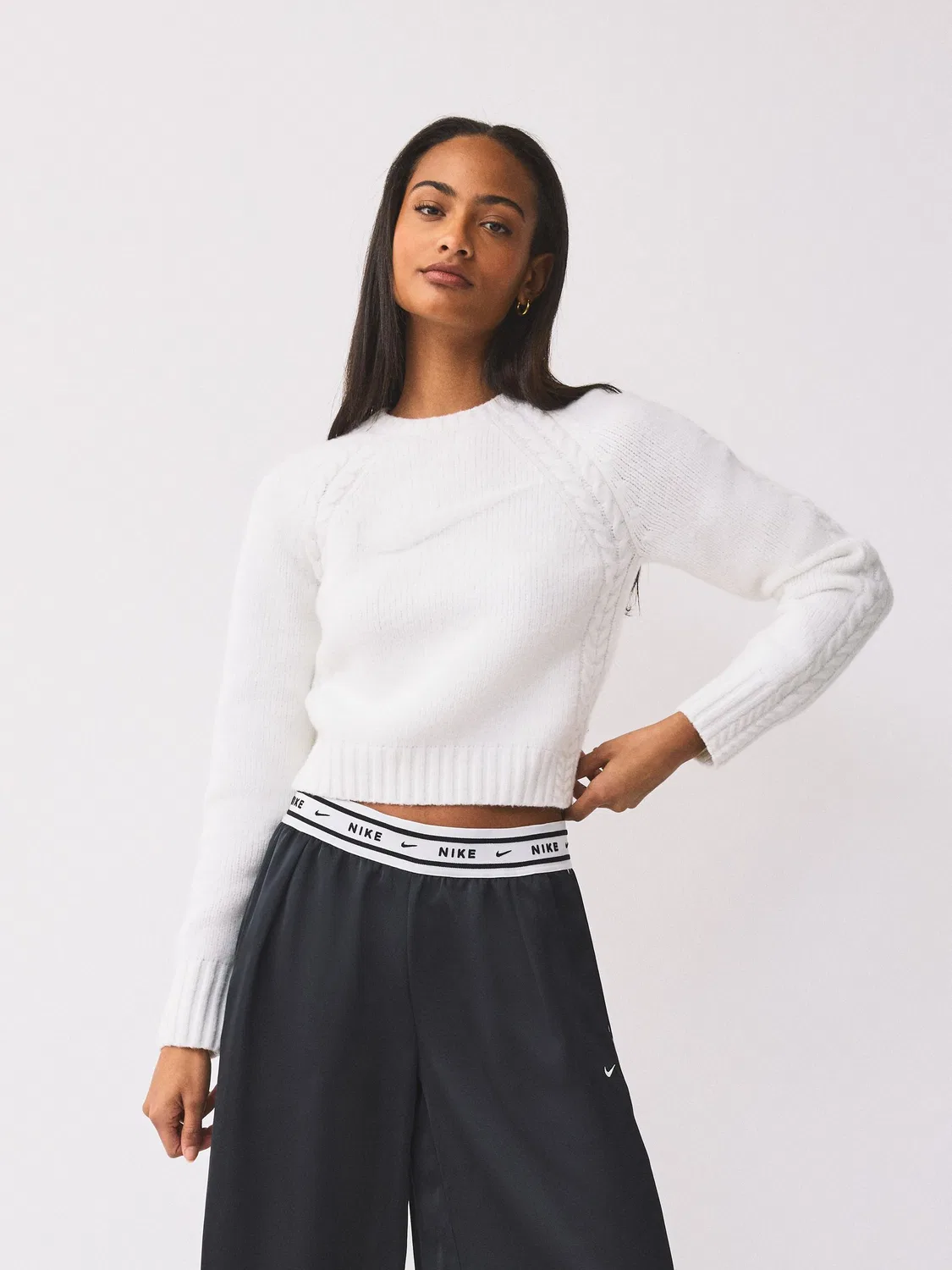 Свитер Nike Natural, женский, слим-посадка, длинный рукав