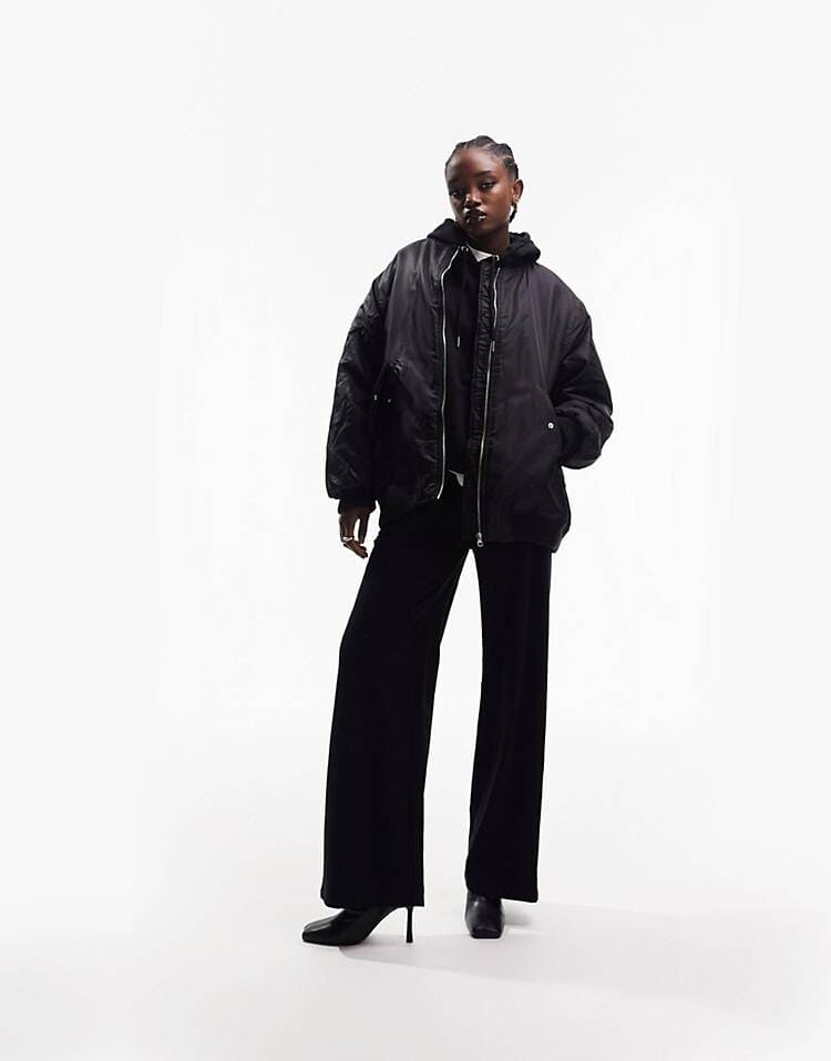 

Джоггеры ASOS DESIGN Straight Leg Jogger, черный