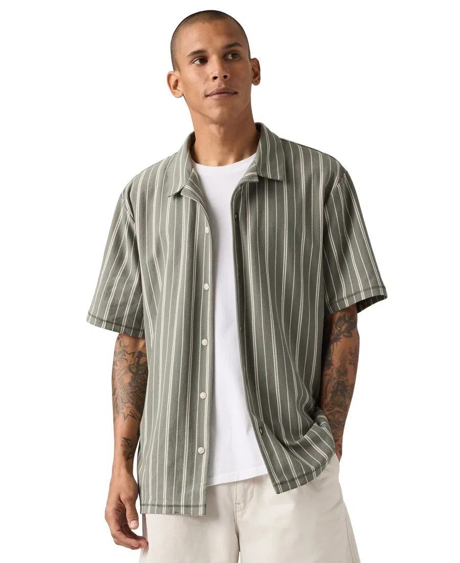 Мужская рубашка-поло с коротким рукавом, модель Knit Camp Shirt Levi's, Basil