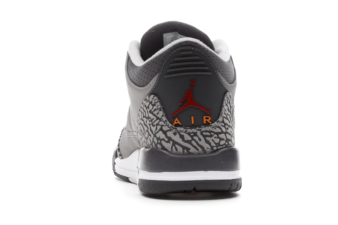 Детские кроссовки Lifestyle с принтом Jordan 3 Retro Jordan, Silver/Sport Red-Light Graphite-Orange Peel — фото 4