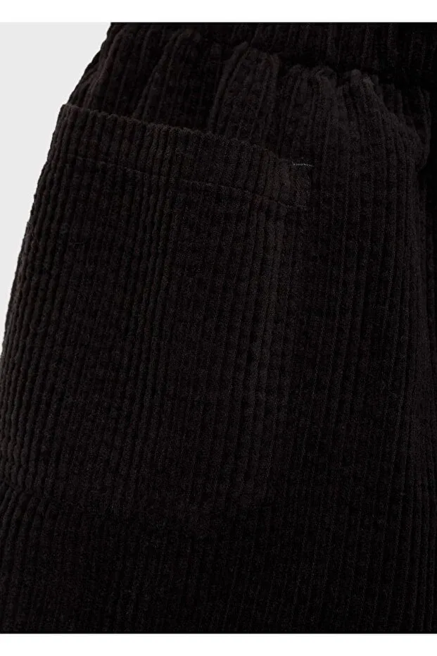 Детские шорты для девочек текстурированные Corduroy paperbag shorts Mango Kids, Black — фото 4