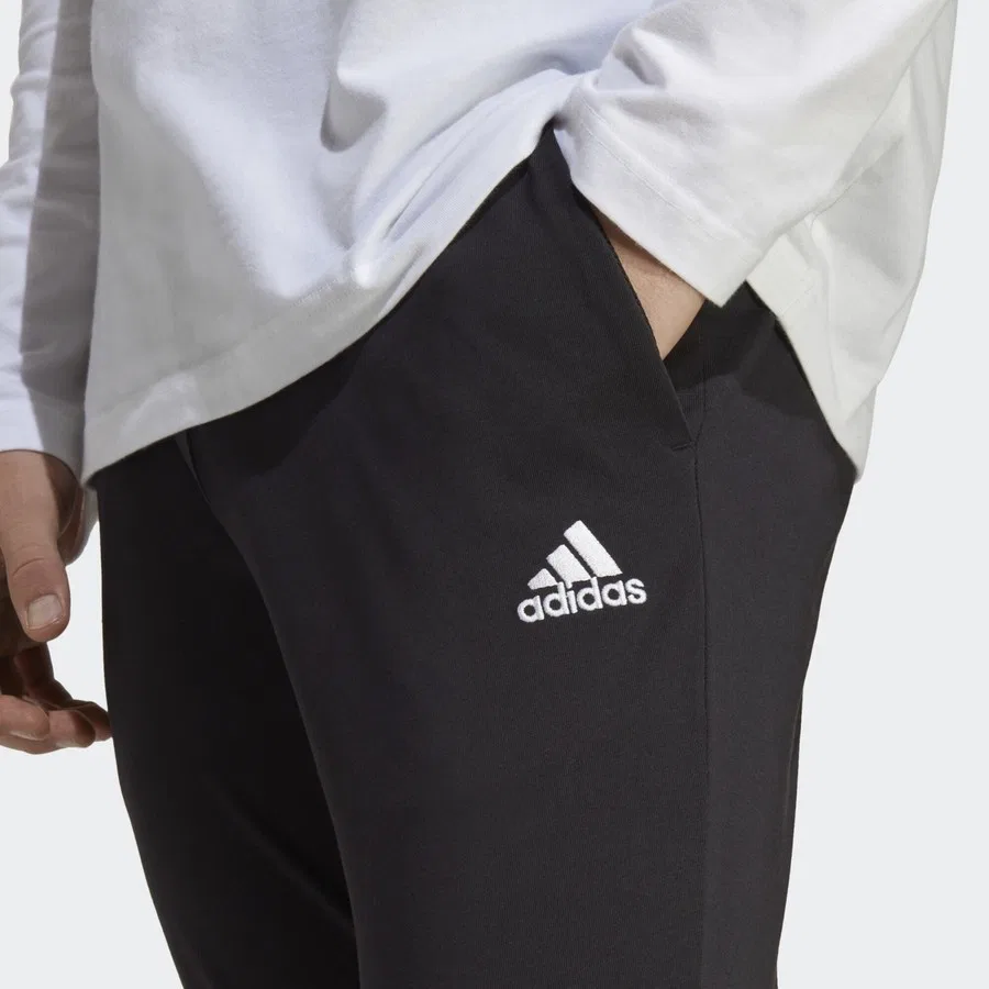 Спортивные штаны с манжетами adidas Sportswear Essentials, Черный — фото 3