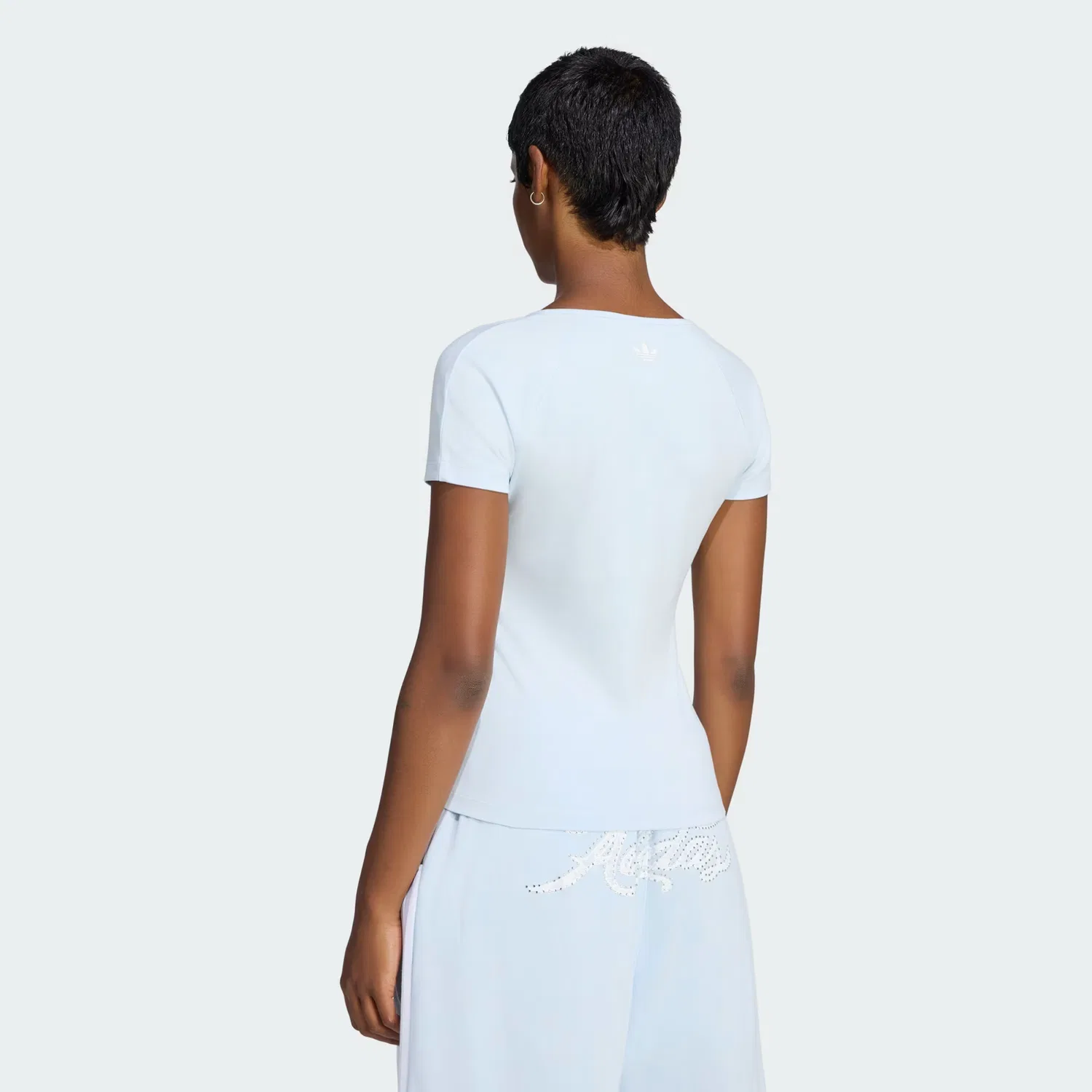 Женская футболка с графическим принтом Graphic Slim Tee Adidas Originals, Crystal Sky — фото 2