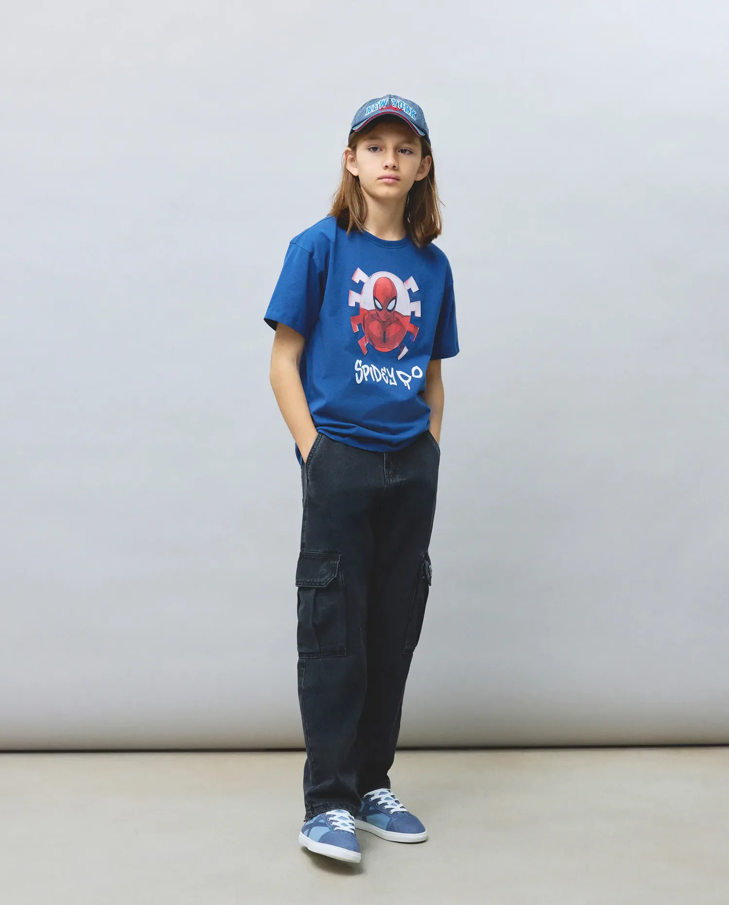 Футболка с коротким рукавом с лицензией SPIDERMAN HOLOGRAMA для детей Kids El Corte Inglés, темно-синий — фото 2