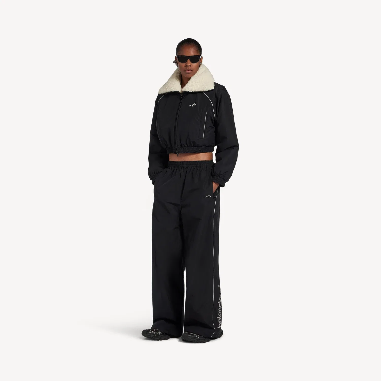 Женские спортивные брюки Bodies Balenciaga, черный — фото 2