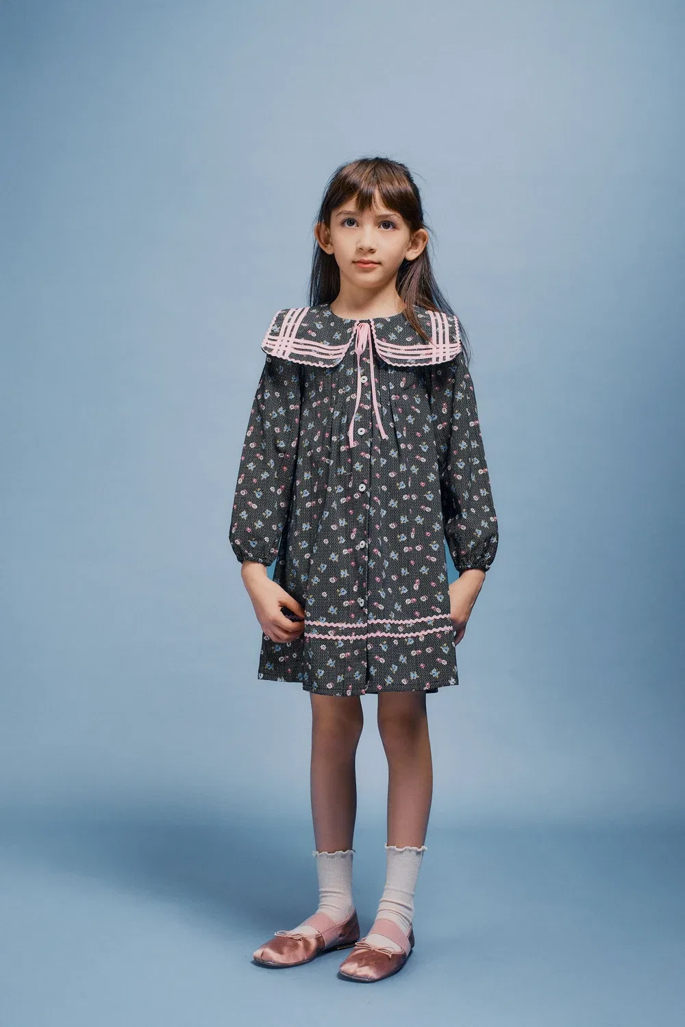 Нарядное платье с цветочным принтом Anna, Bebe Organic, черный — фото 4