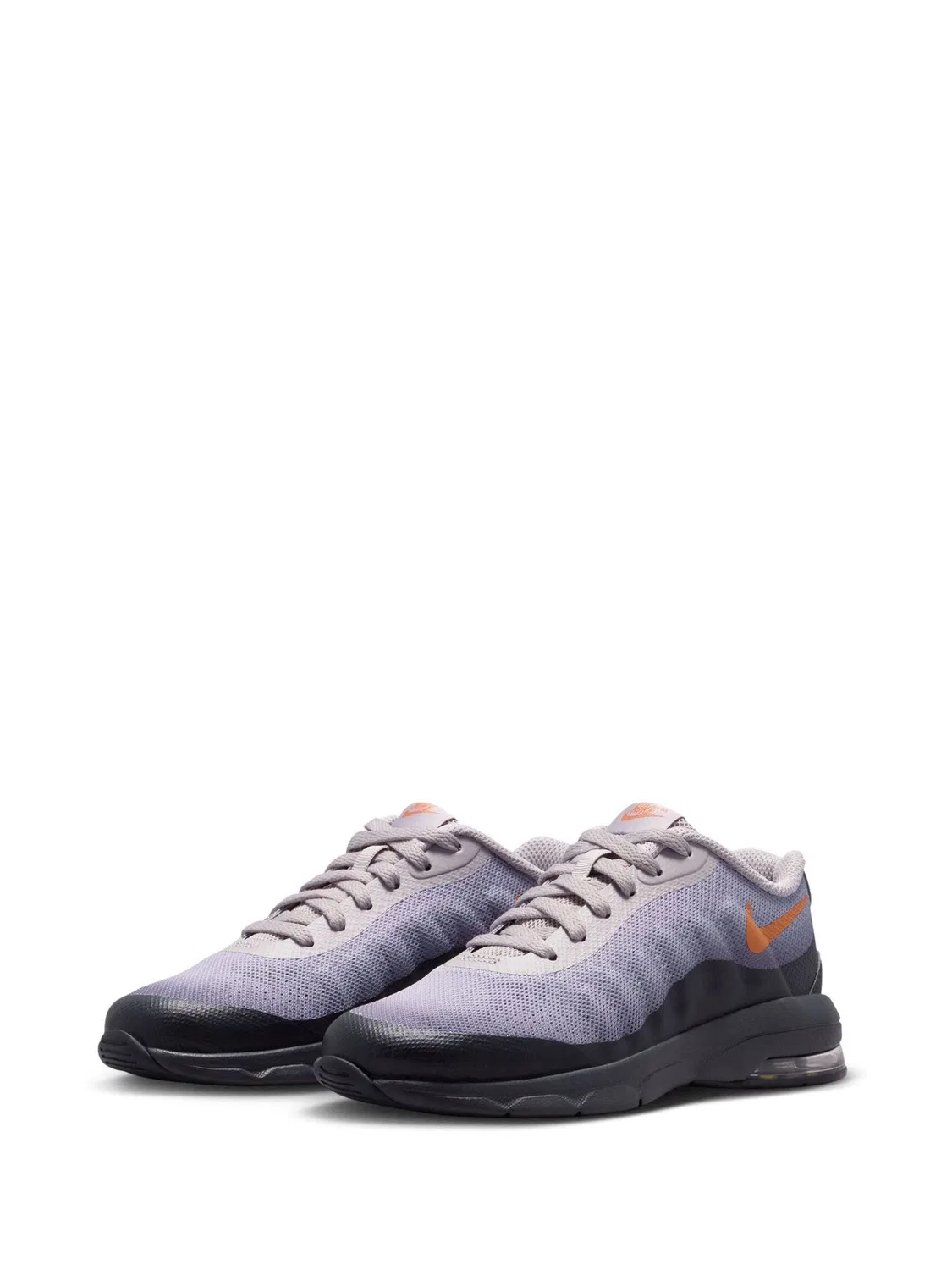 Кроссовки Nike Air Max Invigor, серый/черный/оранжевый — фото 2