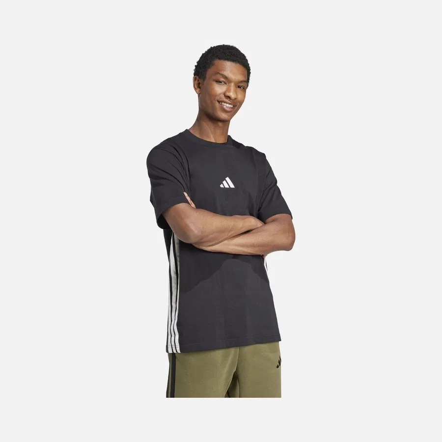 Футболка с коротким рукавом Sportswear Essentials 3-Stripes Single Jersey adidas, Черный — фото 4