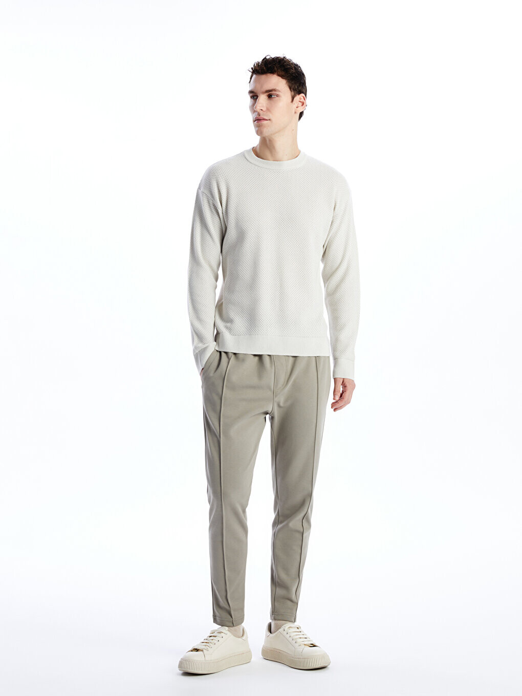 

Мужские спортивные штаны узкого кроя LCW Casual, светлый хаки
