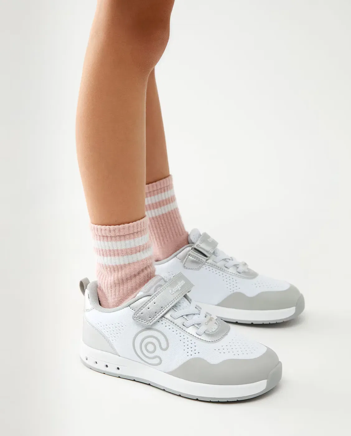 Детские кроссовки для девочек с подсветкой Barefoot Goflex Conguitos, Blanco — фото 2