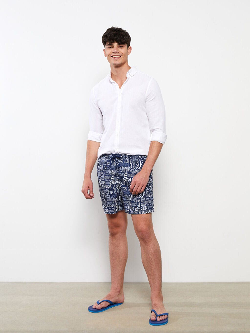 

Мужские короткие морские шорты с принтом LCW SWIMWEAR