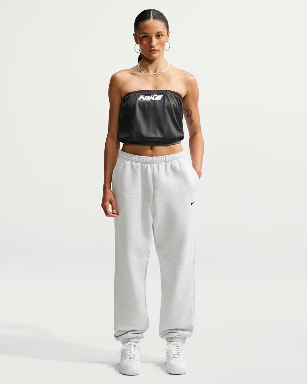 Женские брюки с высокой посадкой, свободного кроя и манжетами Nike Studio Fleece Medium Weight, Birch Heather/Black