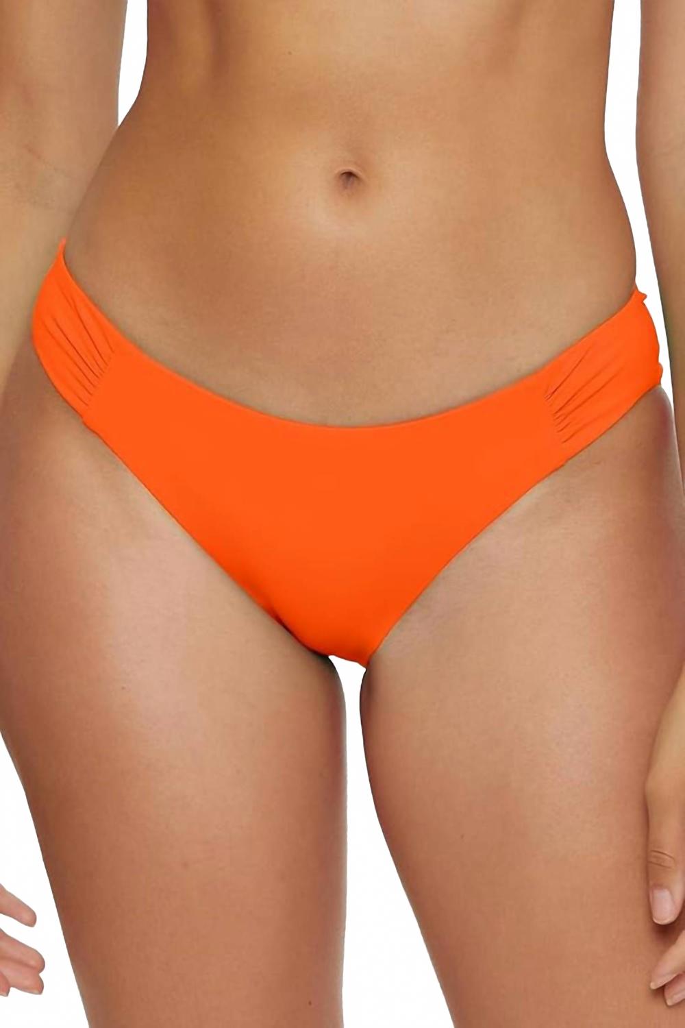 

Стандартные низы бикини Baja Mar Hipster в цвете морковь Becca, Carrot