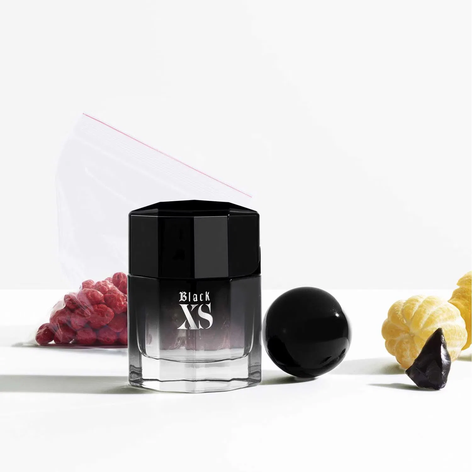 Туалетная вода 100 мл с древесно-пряным ароматом RABANNE FRAGRANCES Black XS, Vaporisateur — фото 4