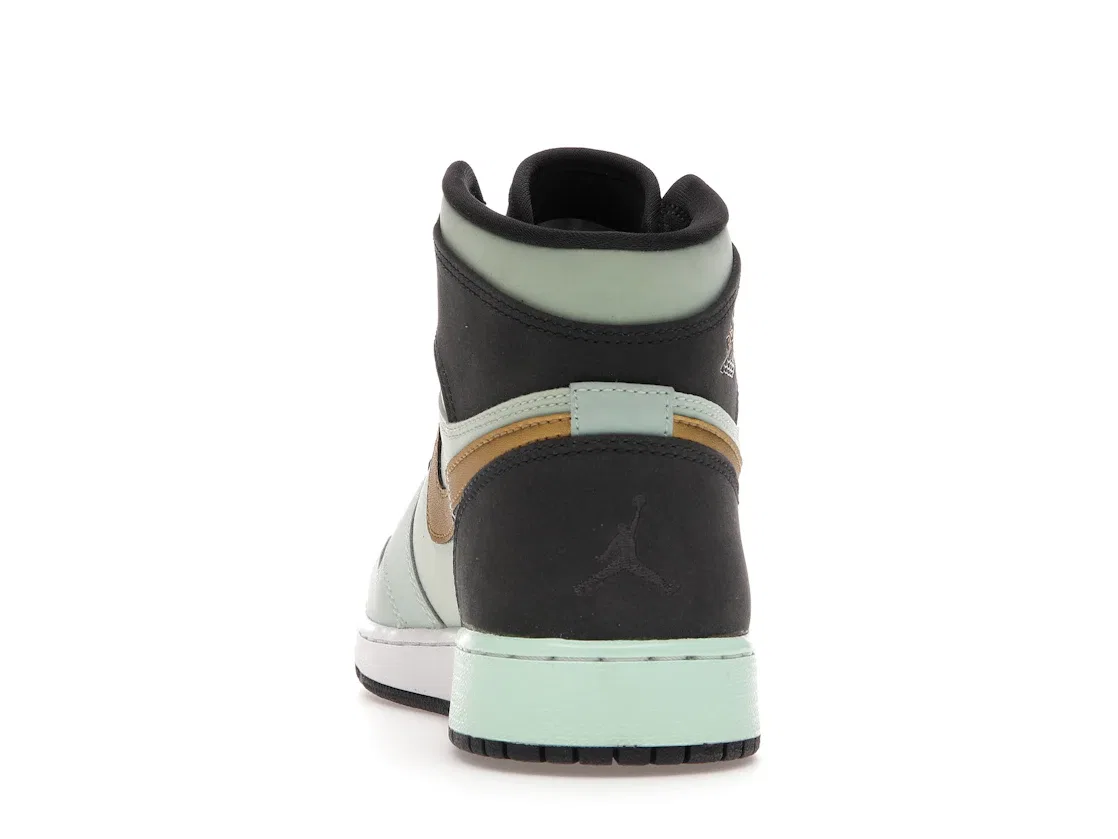 Детские кроссовки Lifestyle Jordan 1 Retro High Jordan, Mint Foam/Anthracite-White-Metallic Gold — фото 4