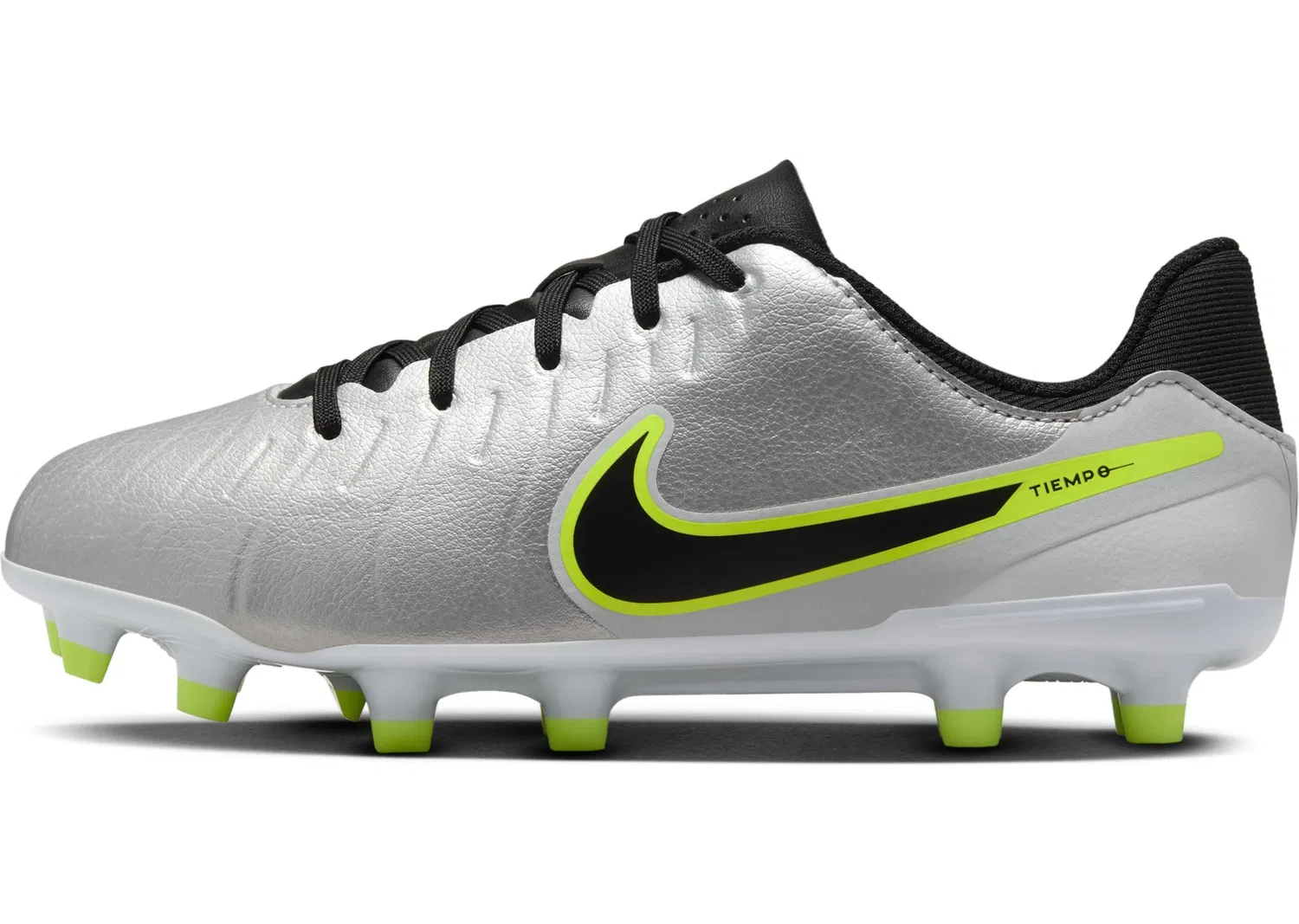 Детские бутсы для мальчиков Legend 10 Academy Fg/Mg NIKE, Metallic Silver Black Volt