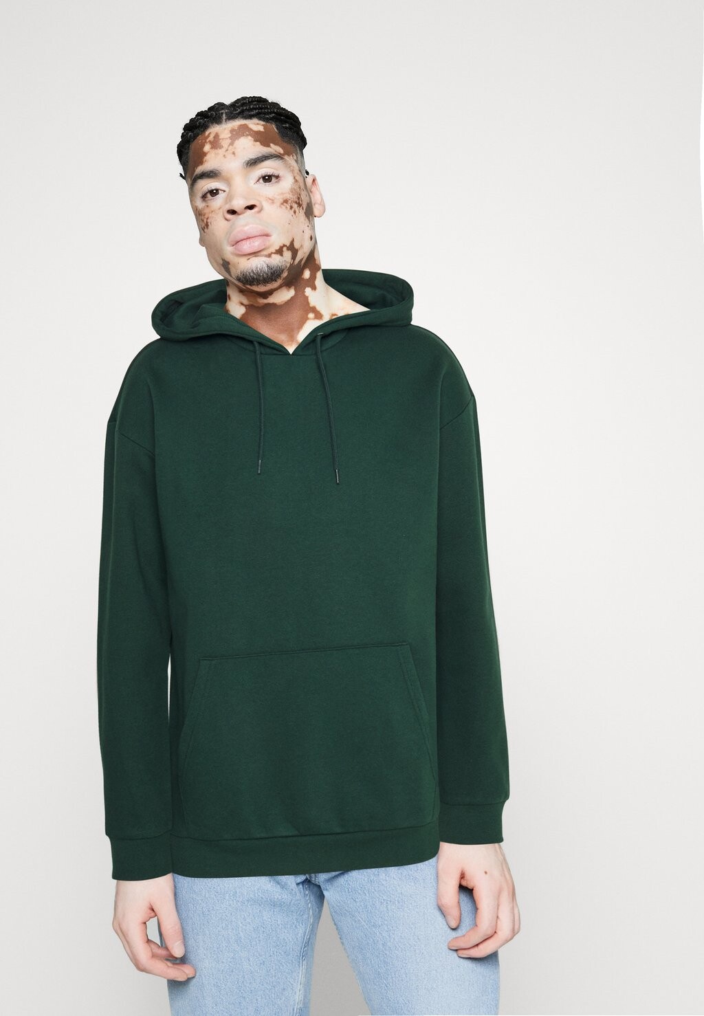 

Толстовка PLAIN SKATER HOODY Pier One, зеленый