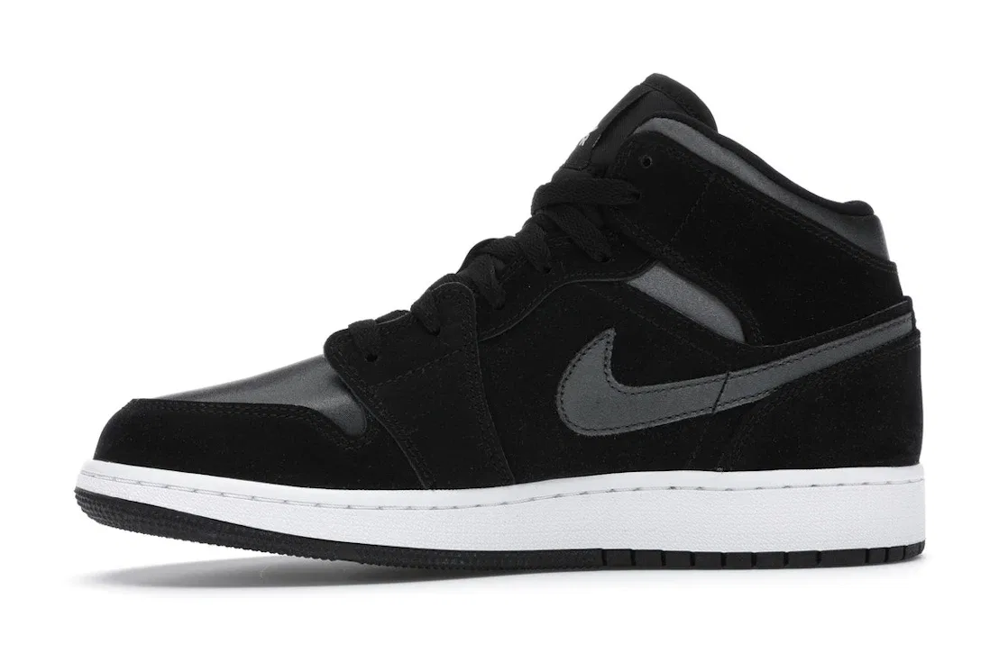 Детские кроссовки Lifestyle с брендовой расцветкой Jordan 1 Mid, Black/Grey — фото 3