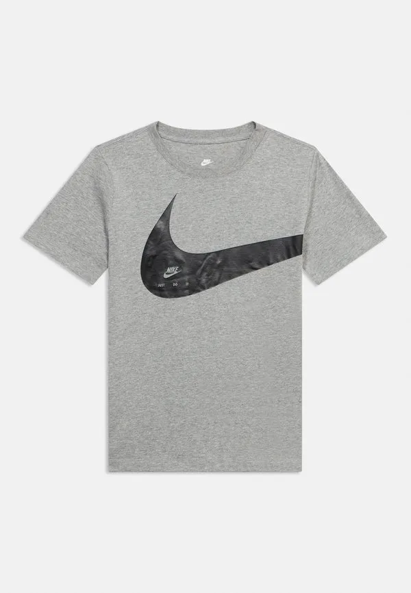 Футболка унисекс с принтом от tee club Nike Sportswear, Grey Heather — фото 3