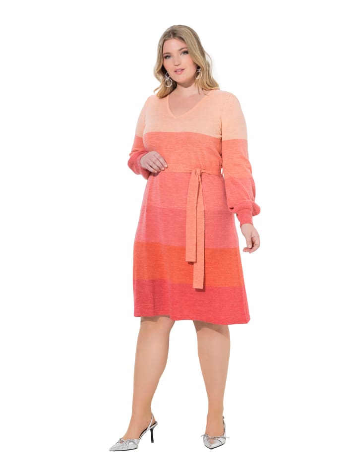 

MIAMODA Светло-оранжевое вязаное платье