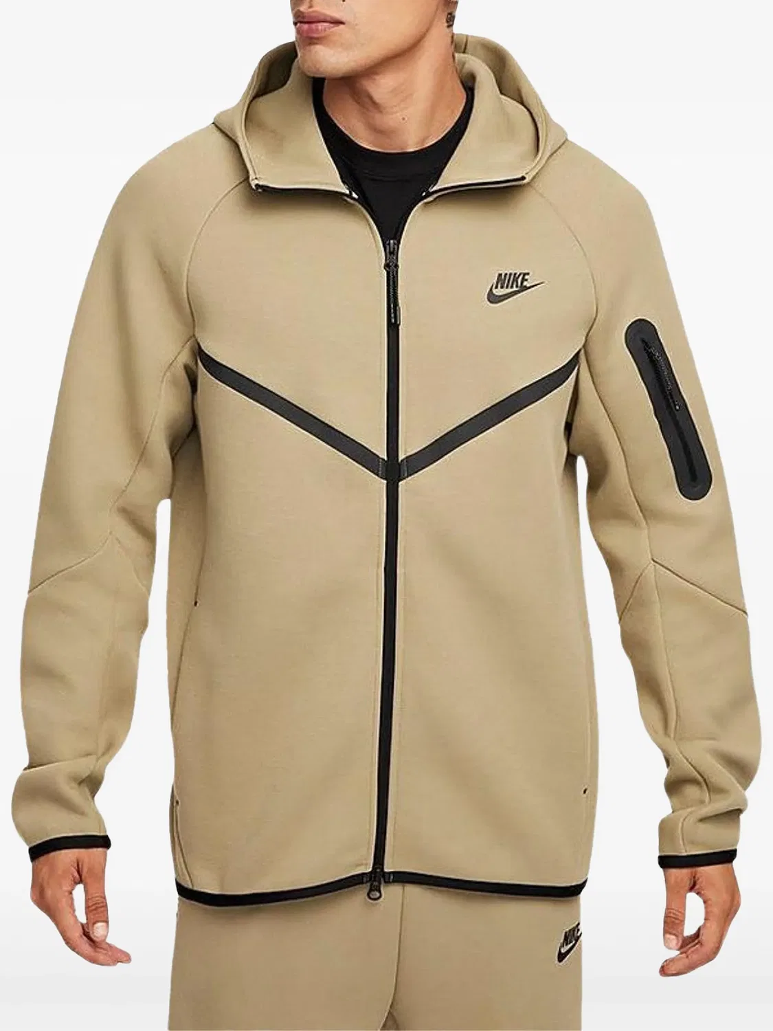 Худи Tech Windrunner Neutral Olive/Black Nike, нейтральные цвета
