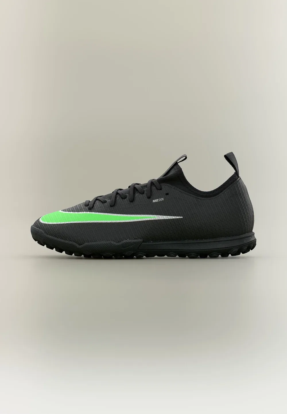 Футбольные бутсы Mercurial Vapor 17 Academy TF унисекс для искусственной травы Nike Performance, Black/Illusion Green