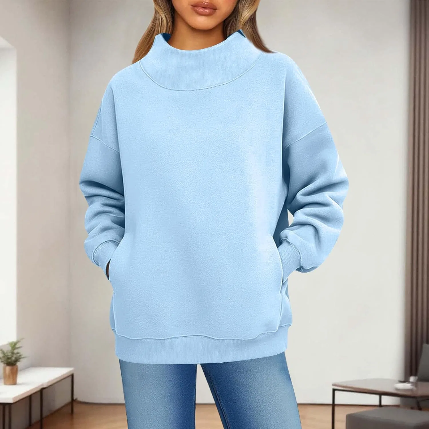 Женский свитшот Oversized Mock Neck Sweatshirt, голубой — фото 3