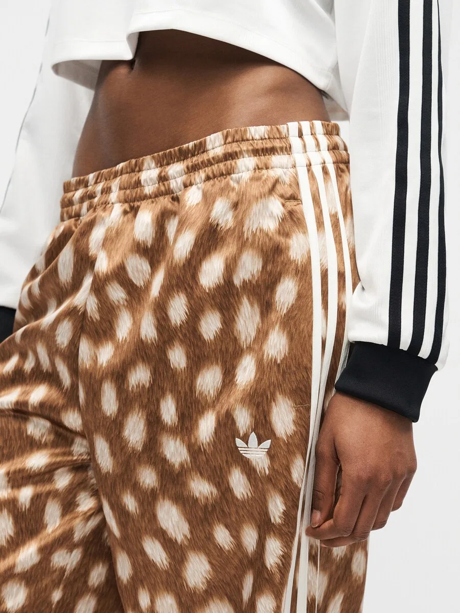 Брюки ADIDAS ORIGINALS свободного кроя, карамельного цвета — фото 2
