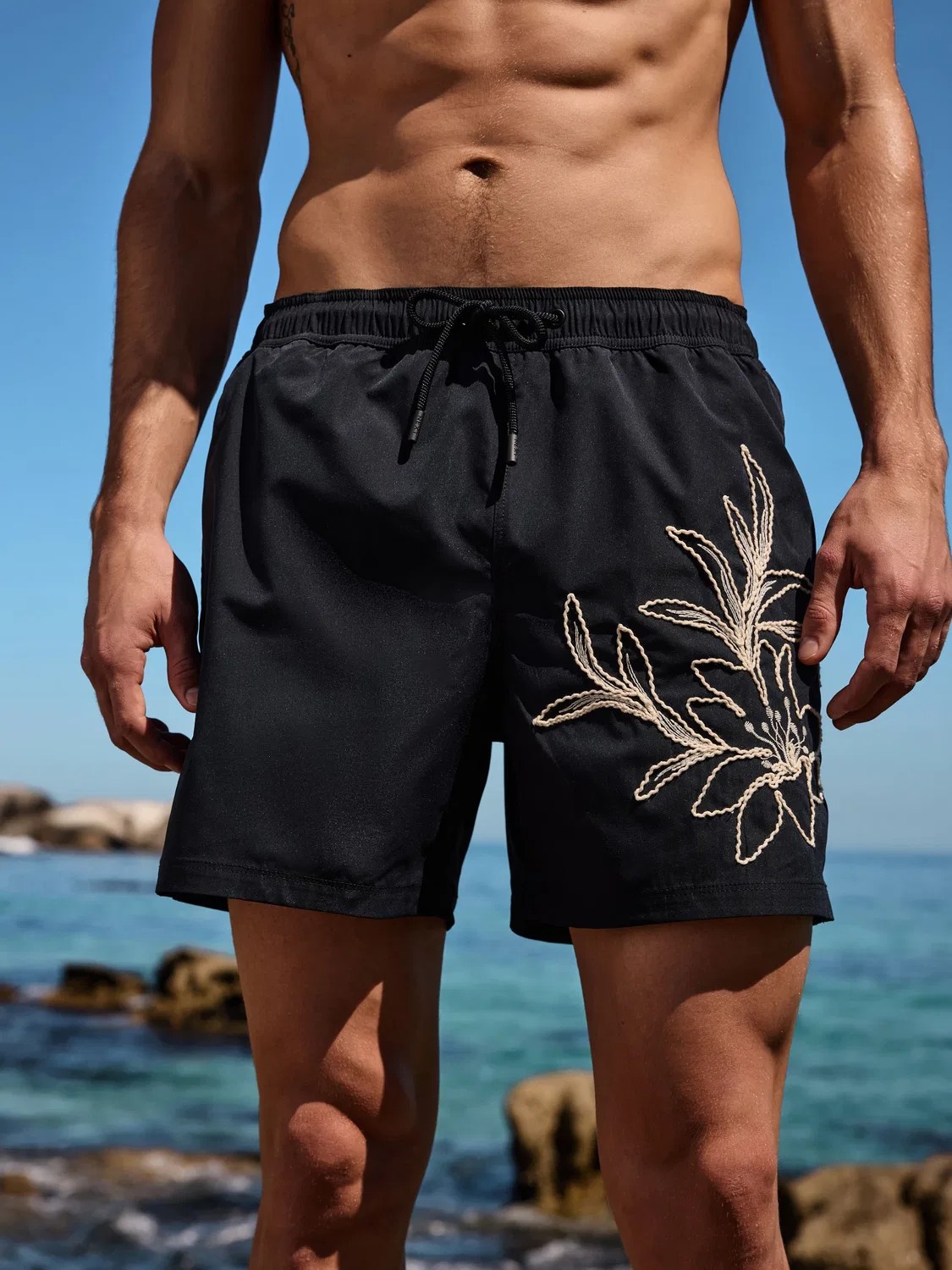 Плавки с цветочным принтом, Black Floral Next, черный