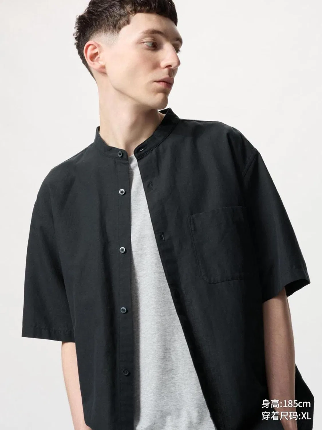 Рубашка с коротким рукавом и воротником-стойкой из хлопка и льна Uniqlo, черный