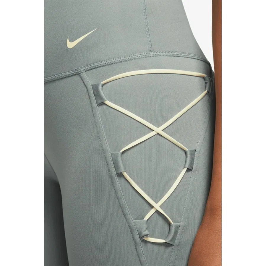 Женские леггинсы с V-образной спинкой и карманом Nike One Dri-FIT High Rise 7/8, Зеленый — фото 3