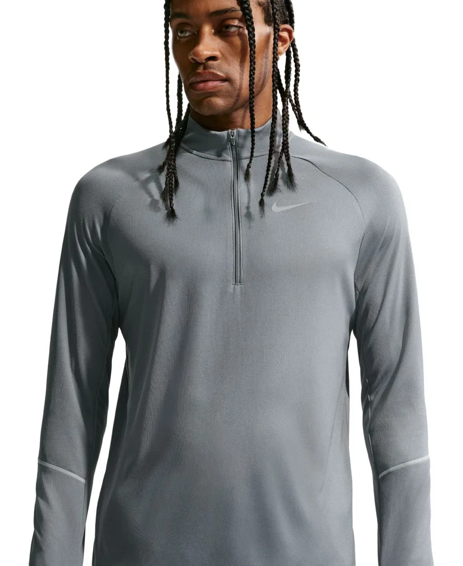 Футболка беговая с длинным рукавом Miler Dri-FIT Nike, Smoke Gray Iron Gray Reflective Silver — фото 2