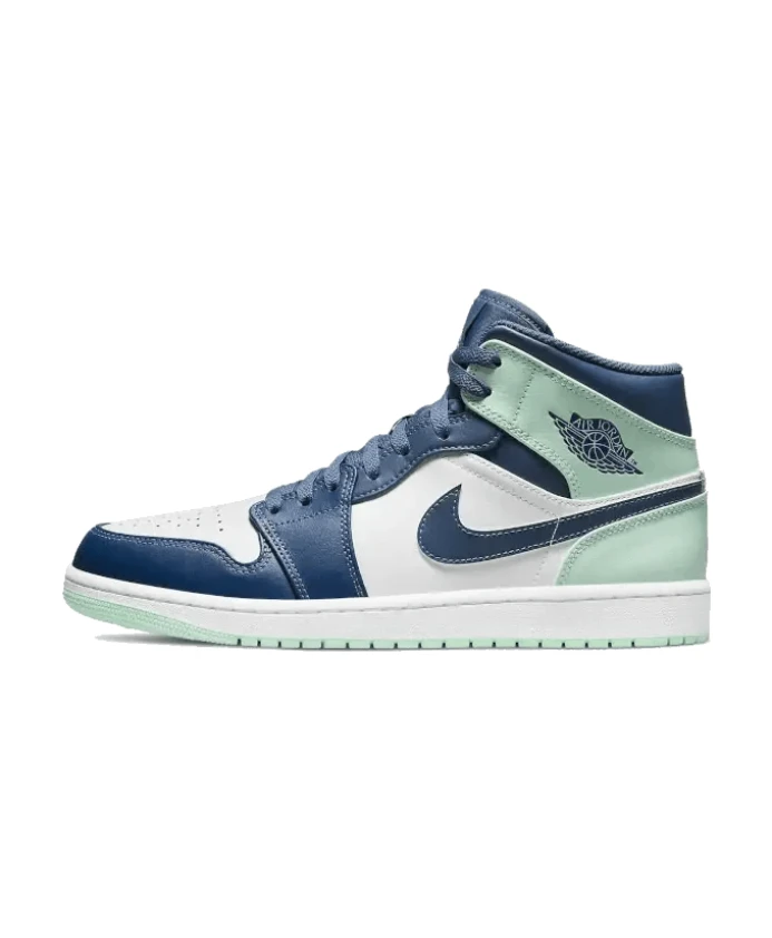 

Мистические темно-синие мятные кроссовки из пеноматериала Jordan, мультиколор