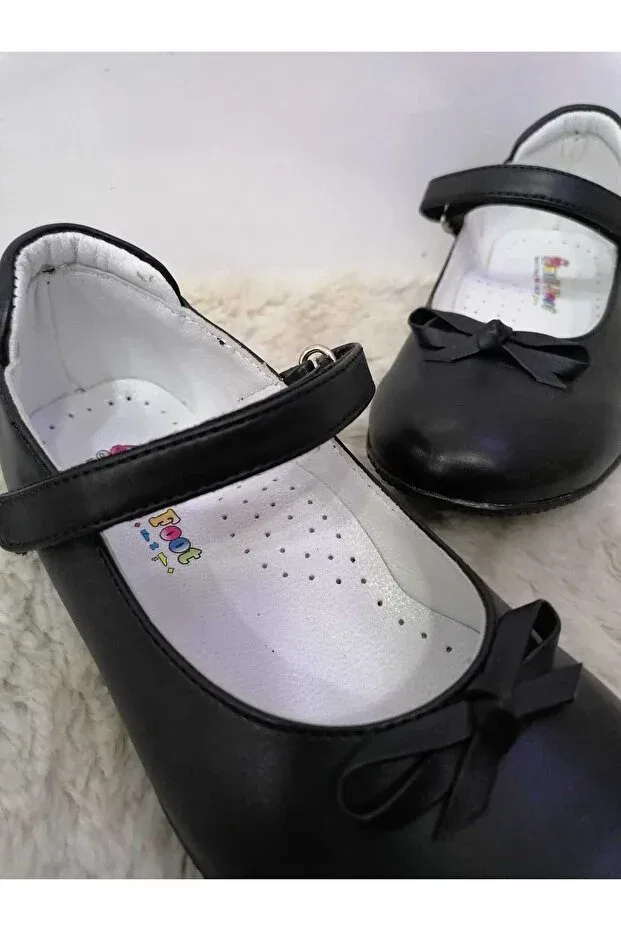 Детские балетки для девочек с ортопедической стелькой Özgür Kids, Matte Black — фото 2